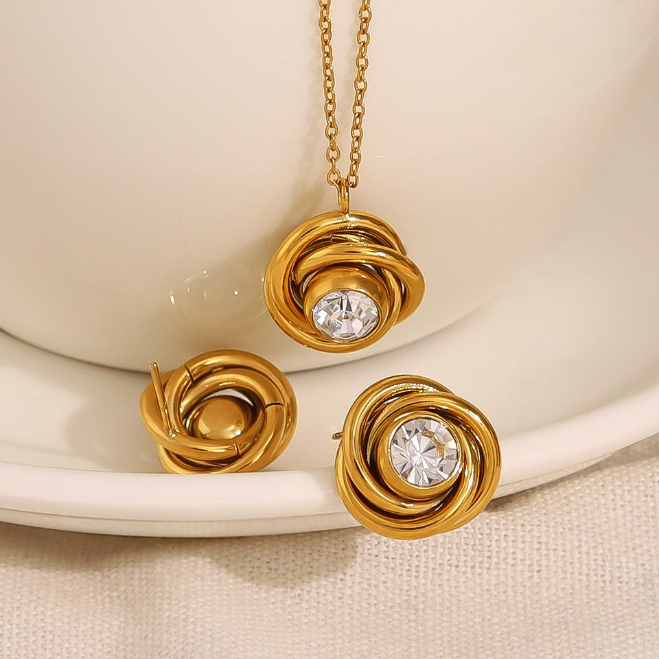 round 18k Gold Plated Waterproof Cushion Set