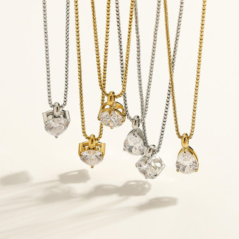 18k Gold Waterproof Solitaire Necklace